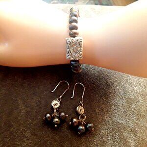 Natural rare color pearl bracelet and fancy earrings.